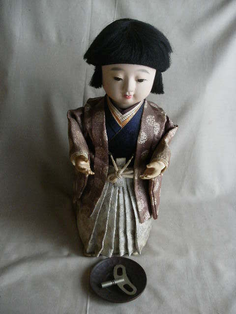 Yahoo!オークション - からくり人形「茶運人形」 ゼンマイ仕掛け