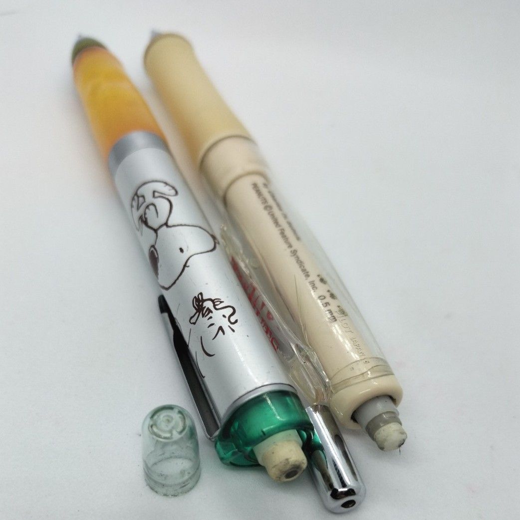ユニ uni アルファゲル シャープペンシル スヌーピー 旧型 クリップ