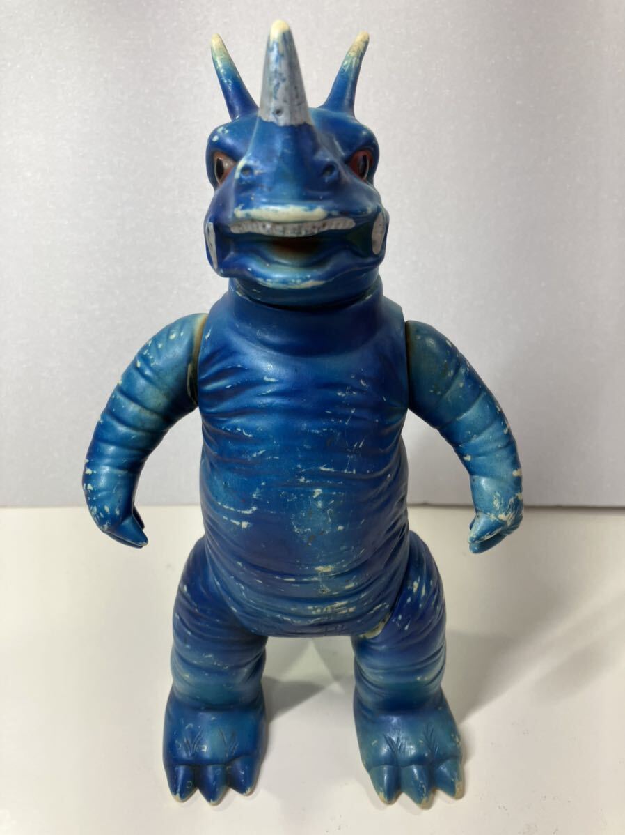 ブルマァク ネロンガ(蓄光ブルー) ソフビ/ブルマァク BULLMARK