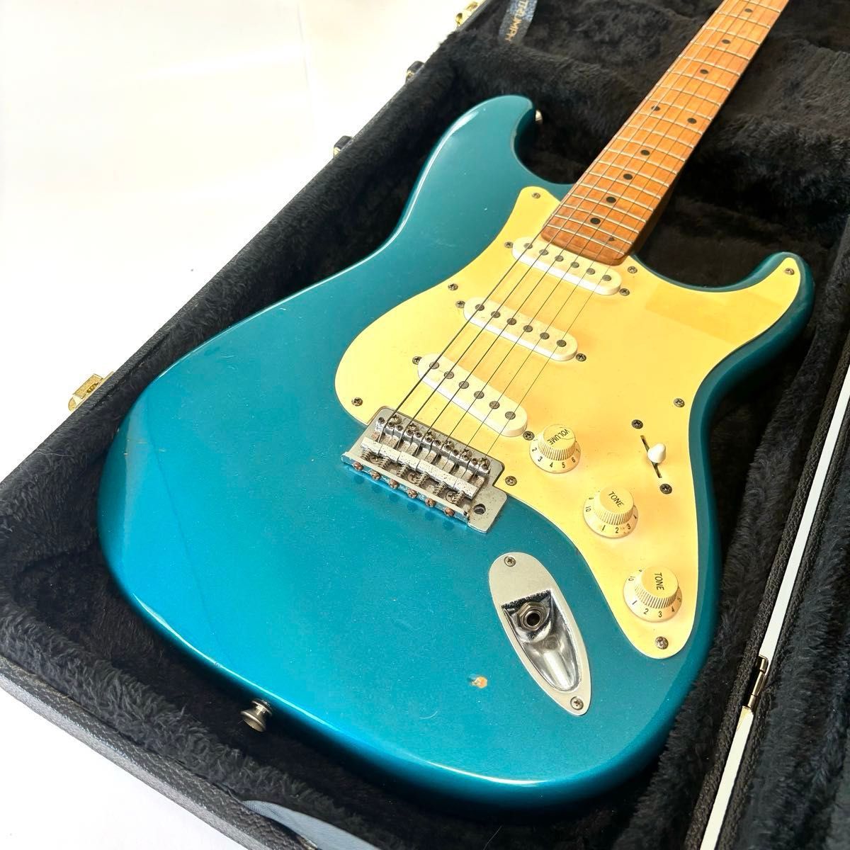 90年代セミビンテージ】Fernandes ストラトタイプ LE-1Z レイクプ