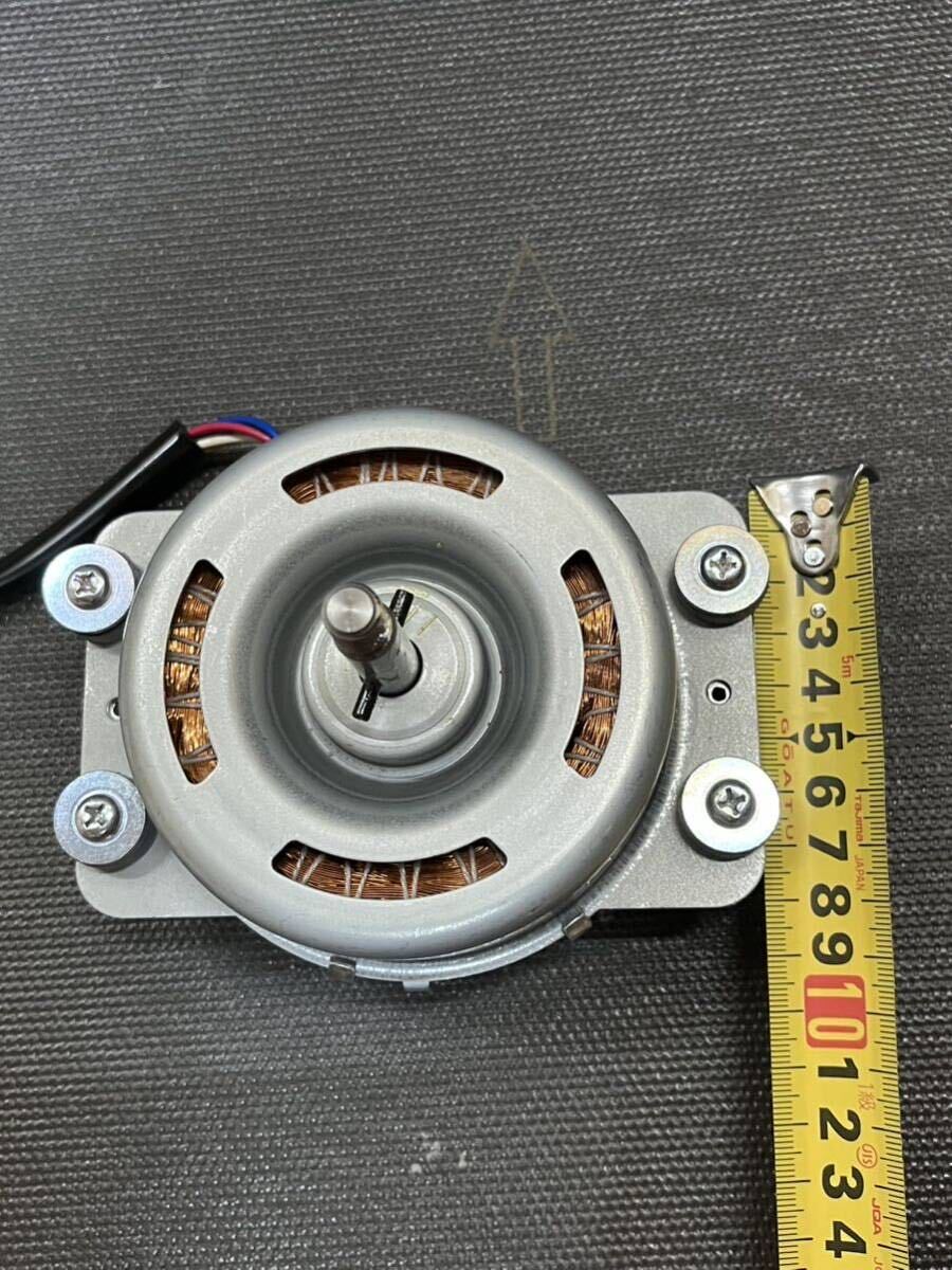富士 工業 3速モーター 品番90261961未使用レンジフードモーター 6