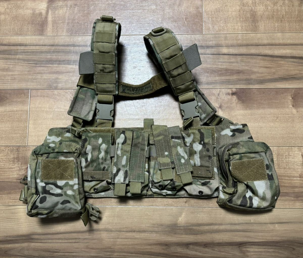 VOLK TACTICAL GEAR LOWPROFILE CHEST RIG