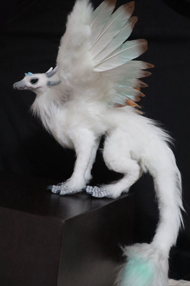 Aurora Dragon アートドール 幻獣 龍 ハンドメイドぬいぐるみ アート