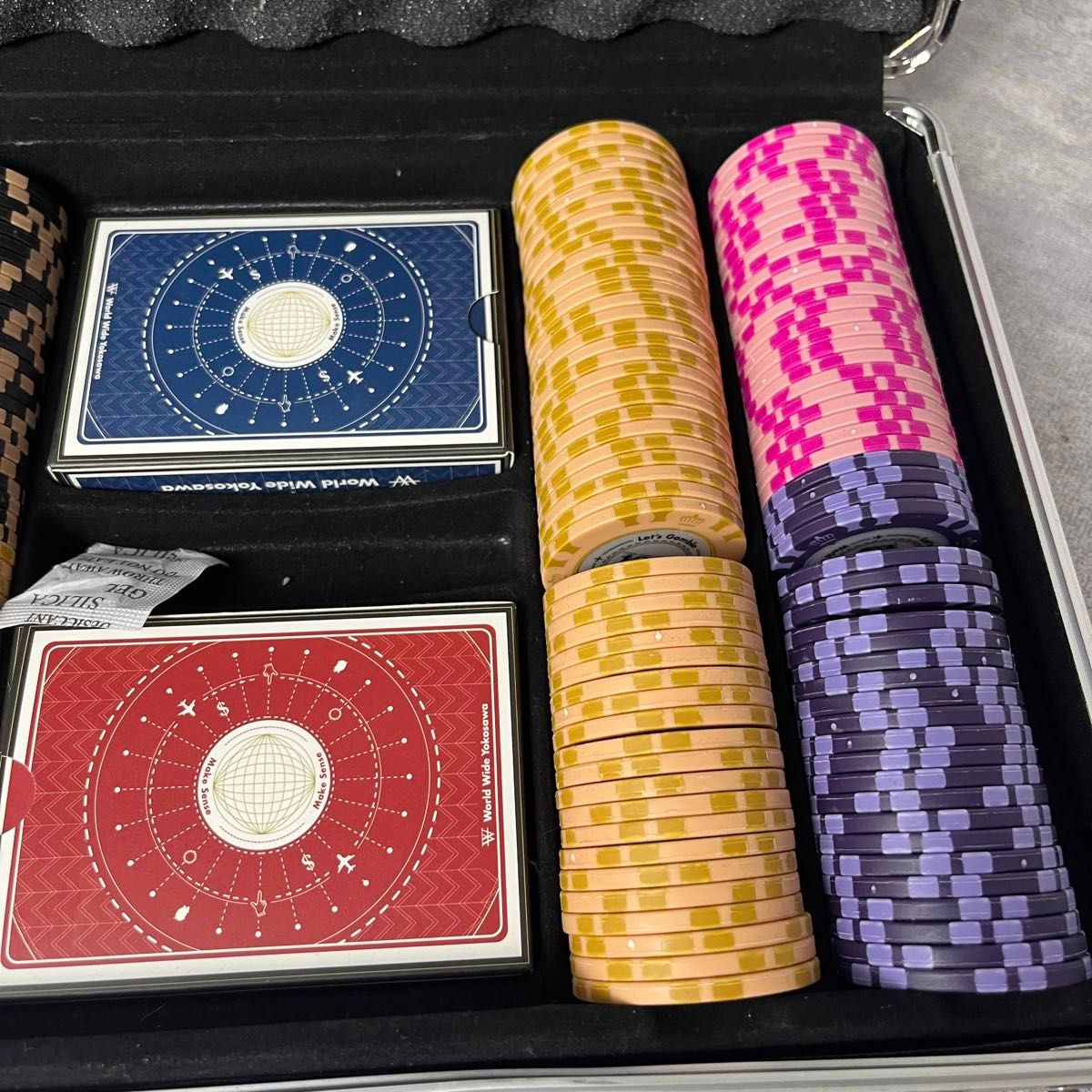 ✨未使用✨世界のヨコサワ ポーカー パーカー XL POKER☆ フーディー