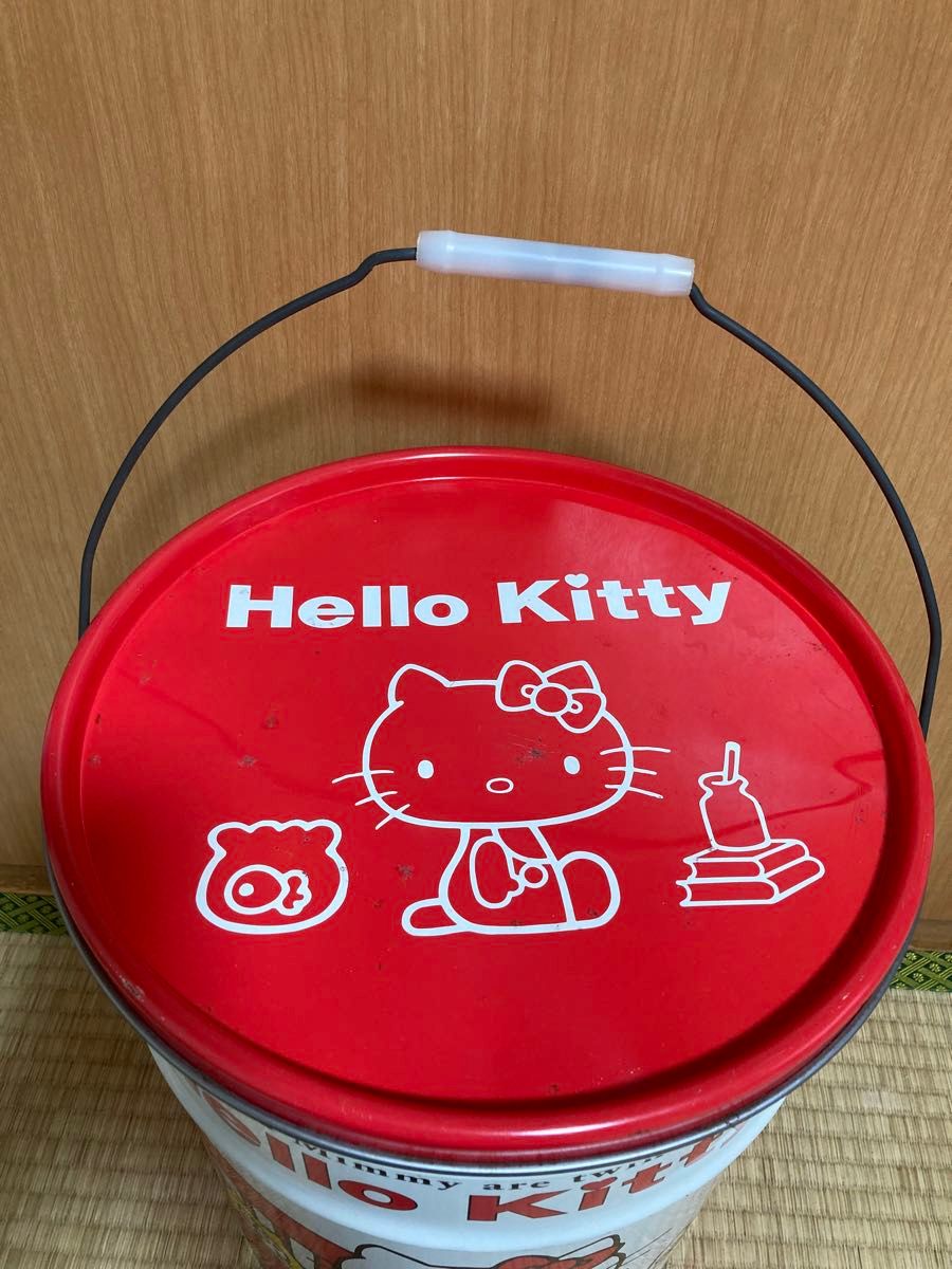 ハローキティ サンリオ ペール缶 ドラム缶 椅子 収納 レトロ レア