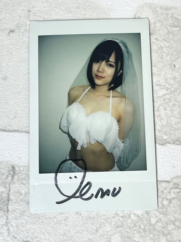 涼森れむ 激レア チェキ サイン入り 貴重