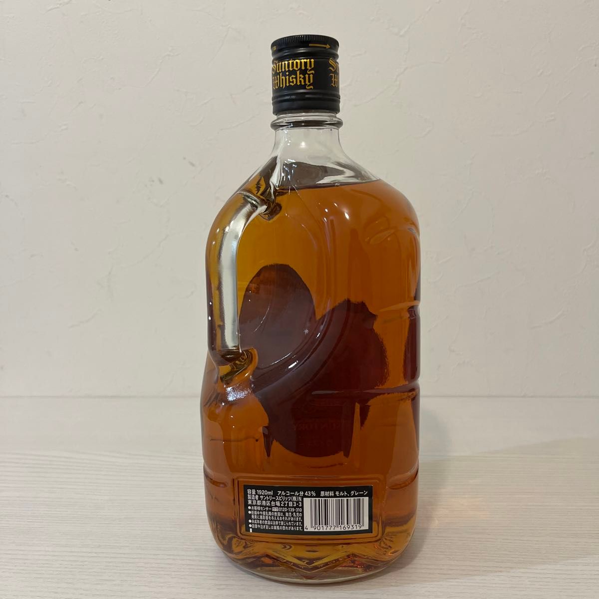 サントリー角瓶 黒角 終売品 大容量 1920ml 古酒 ウイスキー 山崎