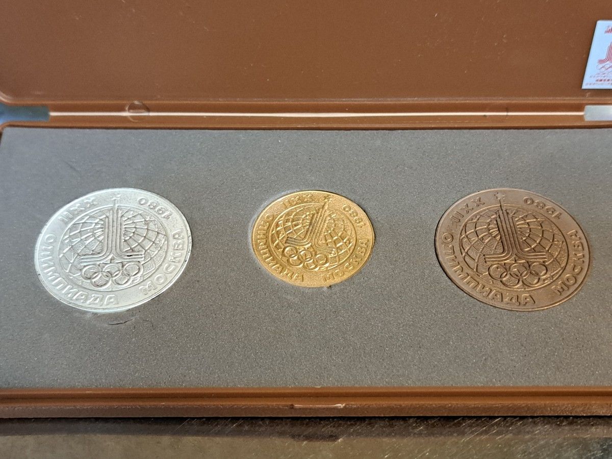 モスクワオリンピックメダル3種類セット オリンピックメダル 記念