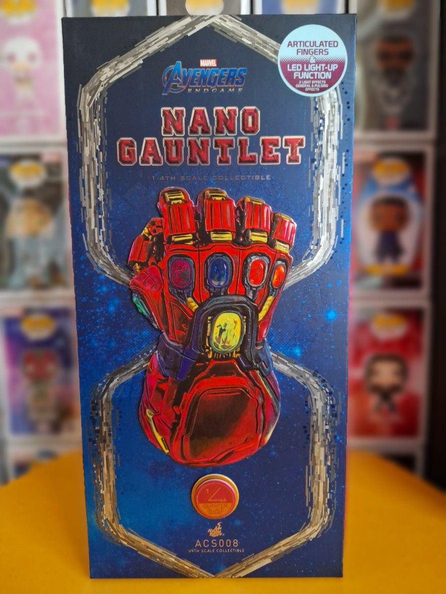 ホットトイズ1/4スケールレプリカナノ・ガントレットアベンジャーズ
