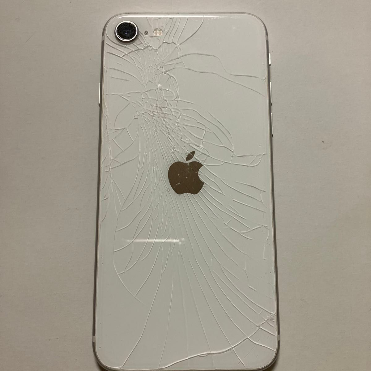 iPhone SE2 128GB SIMフリーひび割れ 【公式通販】