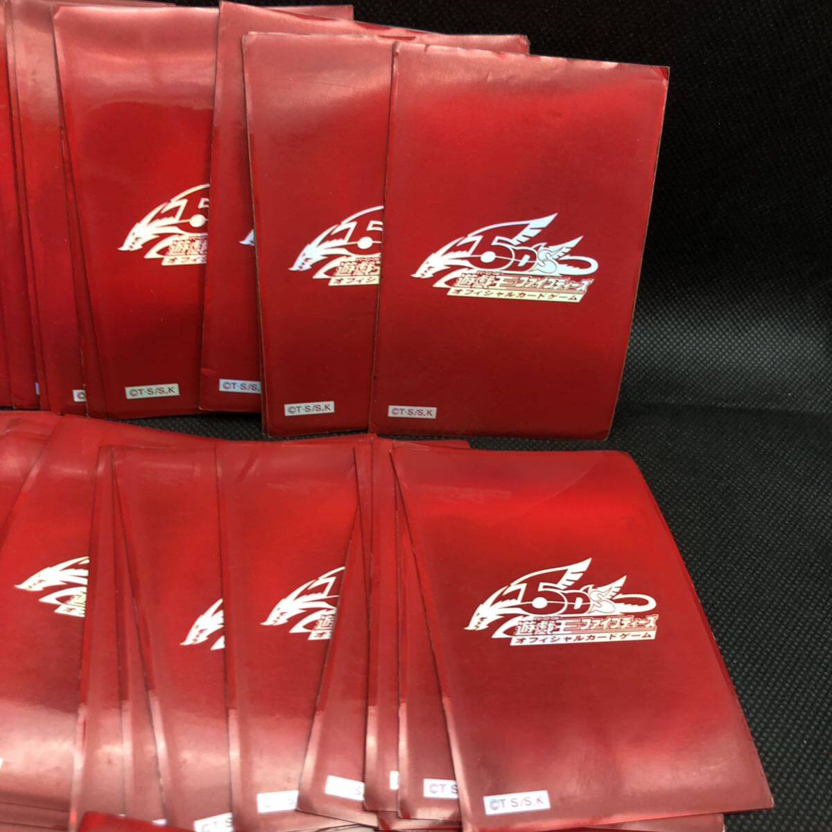 希少】遊戯王 スリーブ WCQ 2011 赤 80枚 5D's 遊戯王 スリーブ WCQ