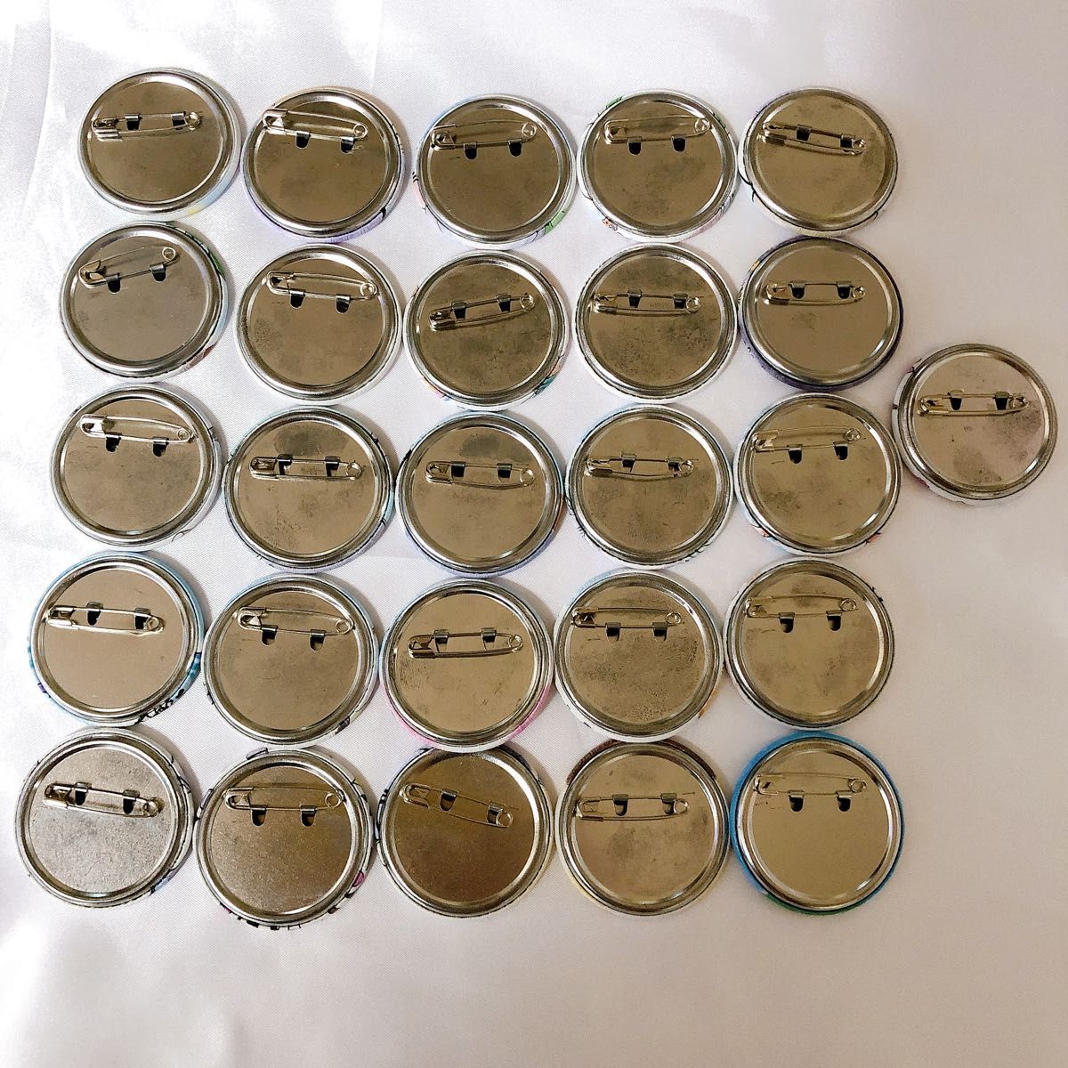 ラブライブ サンシャイン Aqours 展示会 沼津まちあるき缶バッジ ラブ