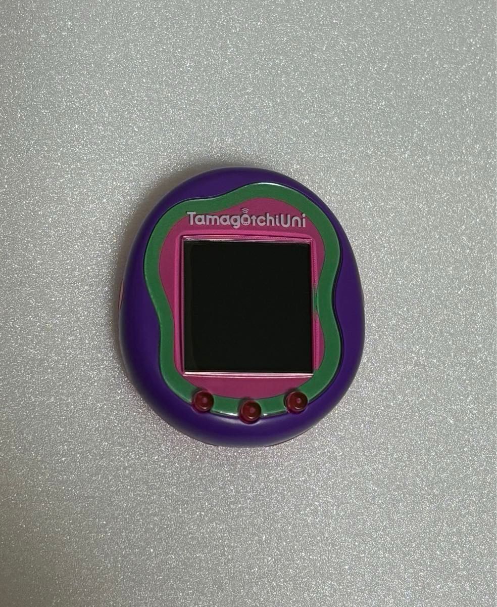 たまごっちUni クロミ カバー たまごっちのステッカー サンリオ