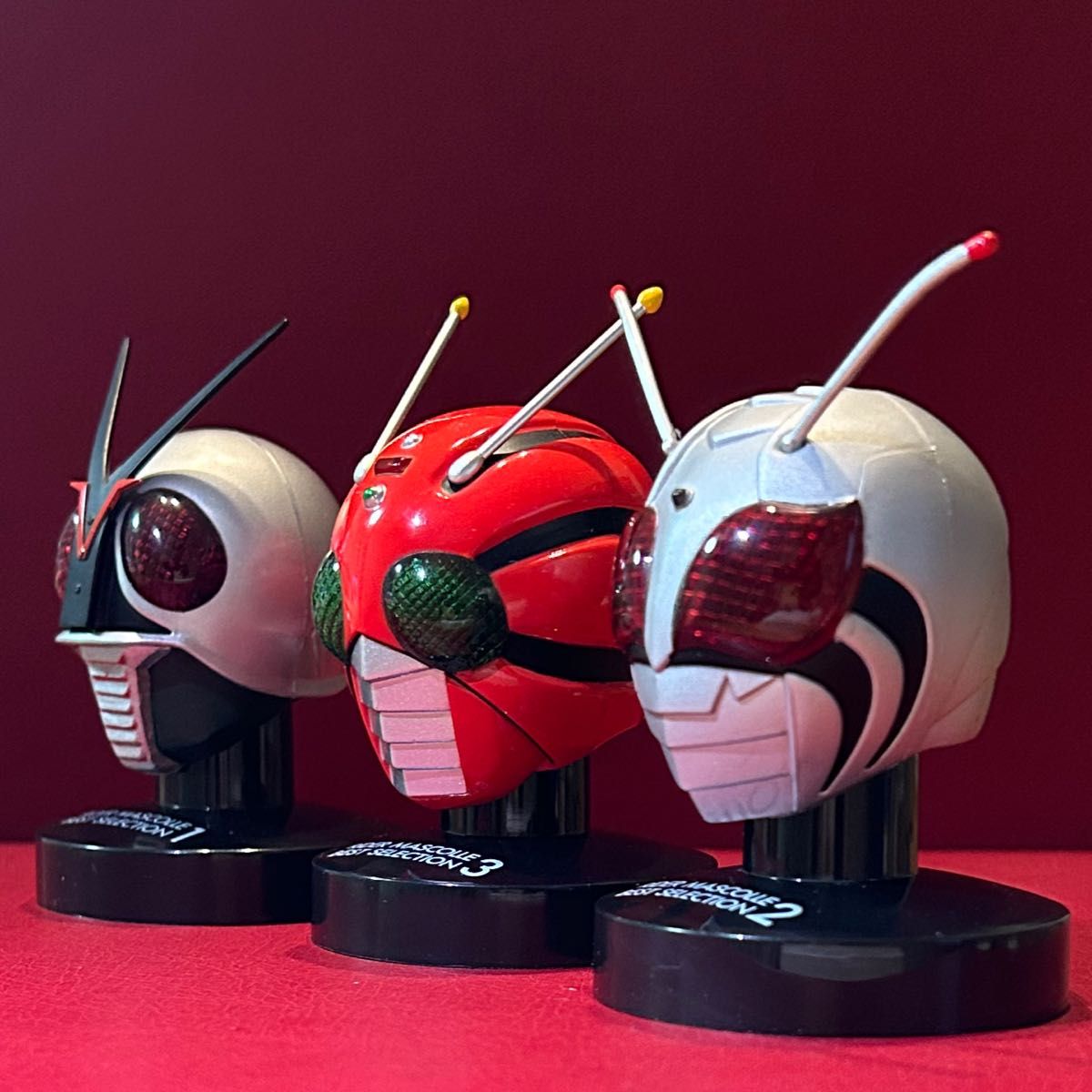 仮面ライダーマスクドシリーズ 仮面ライダーZX | 仮面ライダー図鑑 | 東映