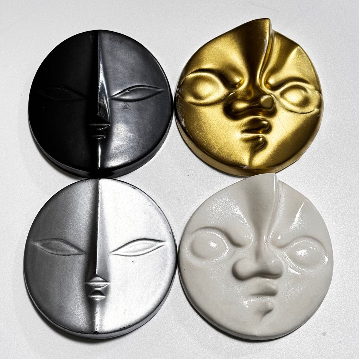 岡本太郎 EXPO70 万博記念 太陽の顔 お面 太陽の塔、今の「黄金