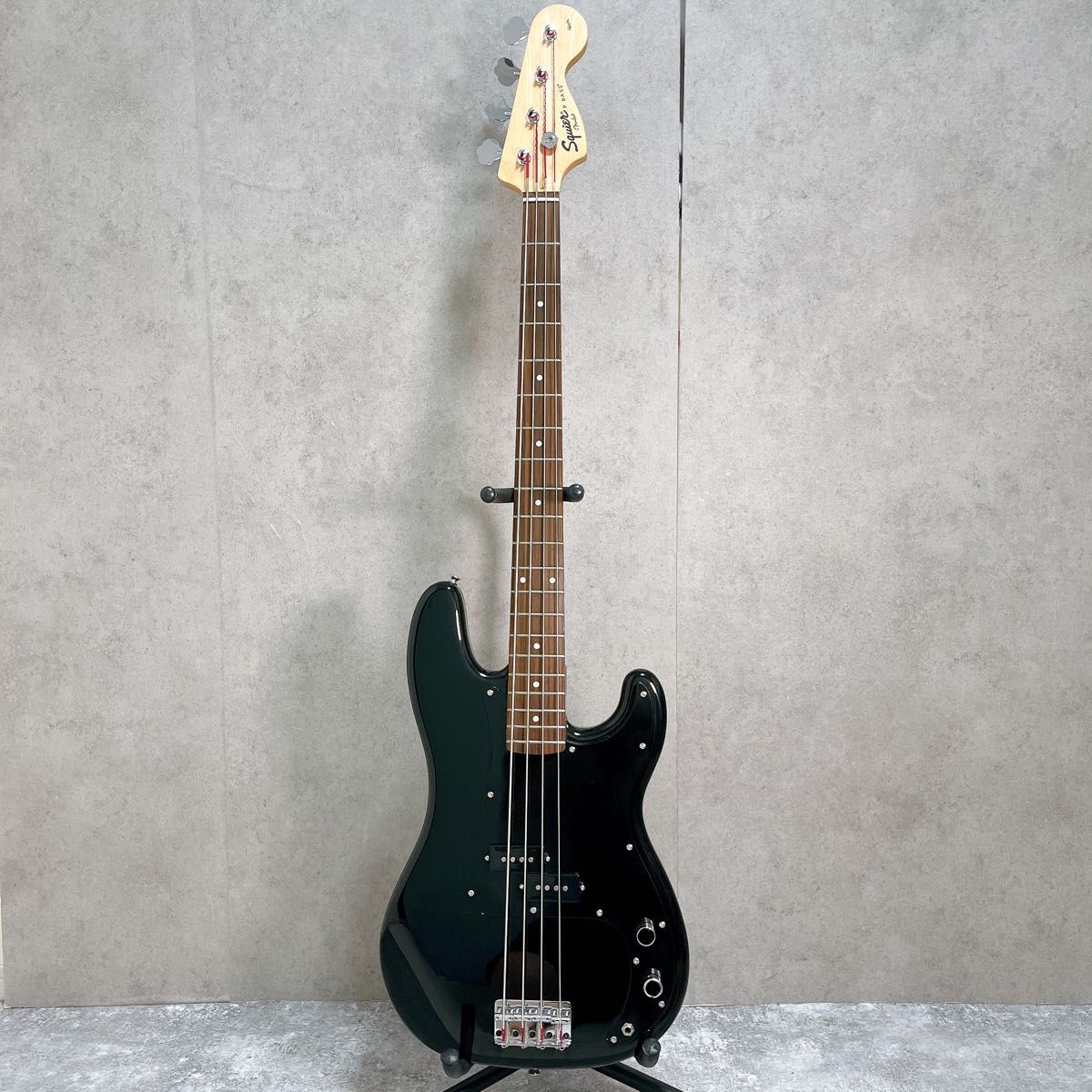 スクワイヤー アフェニティ プレベ プレシジョンベース 黒 Affinity P