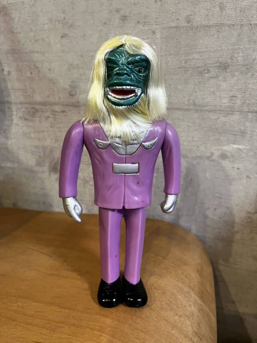 Yahoo!オークション - 宇宙猿人ゴリー スペクトルマン ソフビ マスダヤ