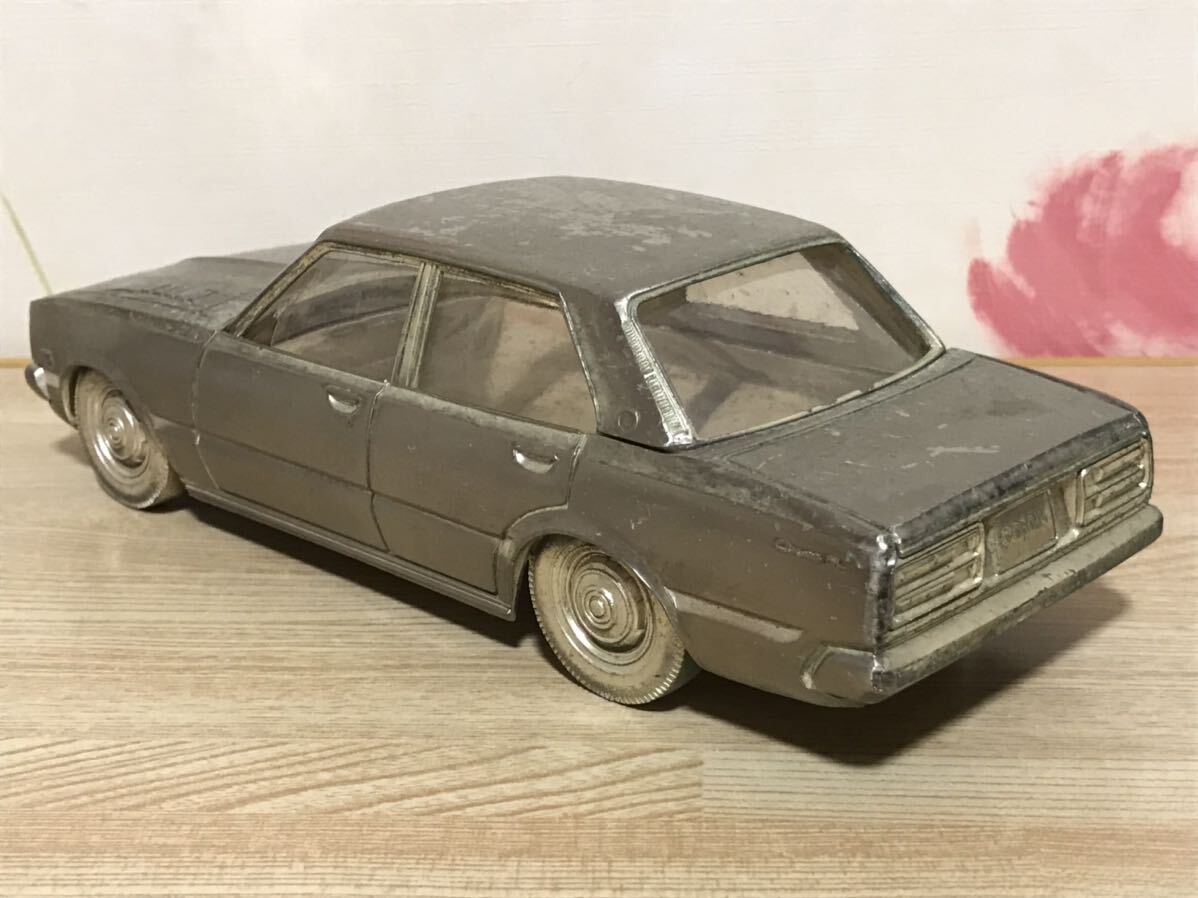 送料無料 当時物 トヨタ コロナ 1800GL ミニカー型 シガレットケース