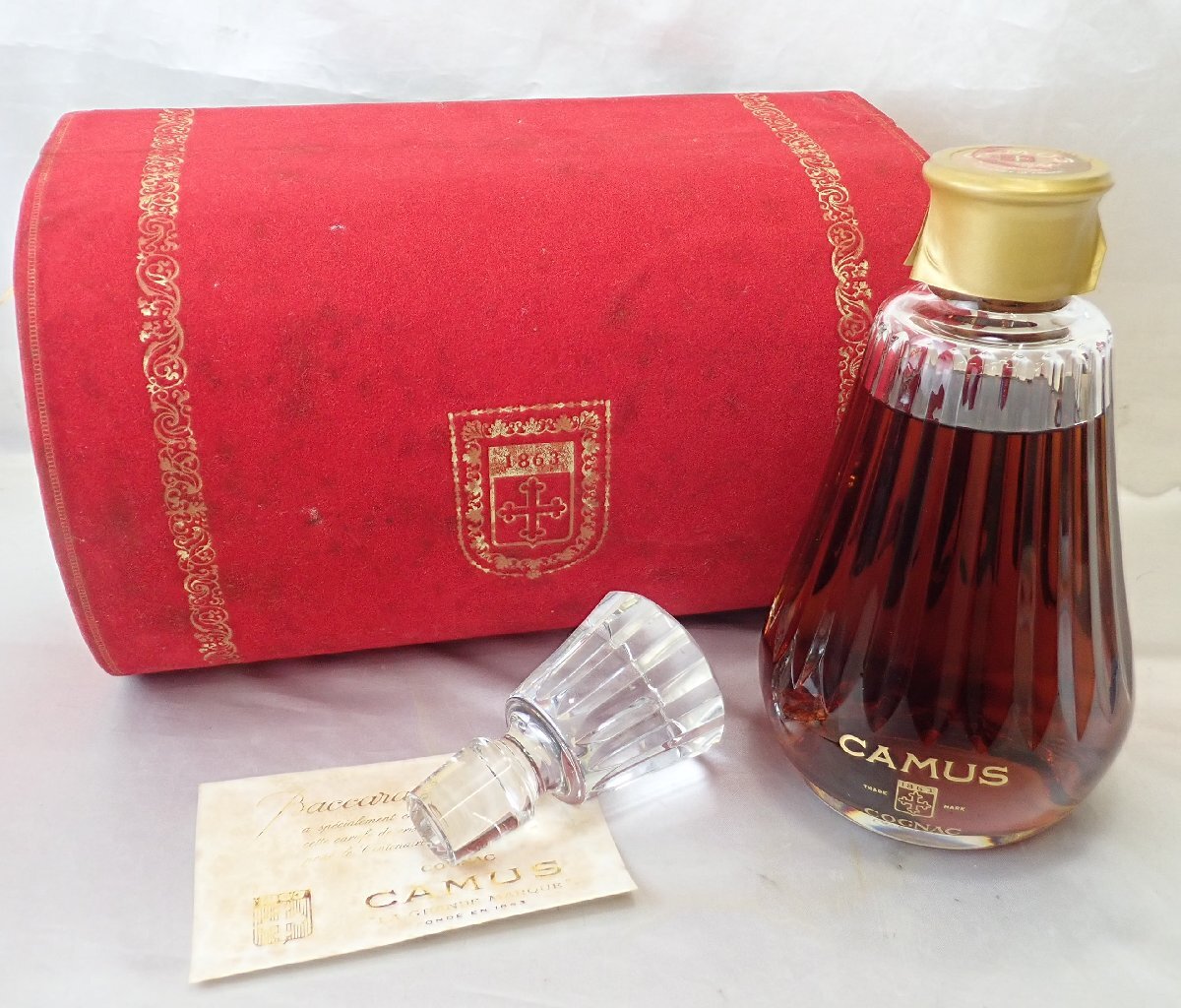 未開栓CAMUS カミュ カラフェ バカラボトル ブランデー 700ml 40 未開