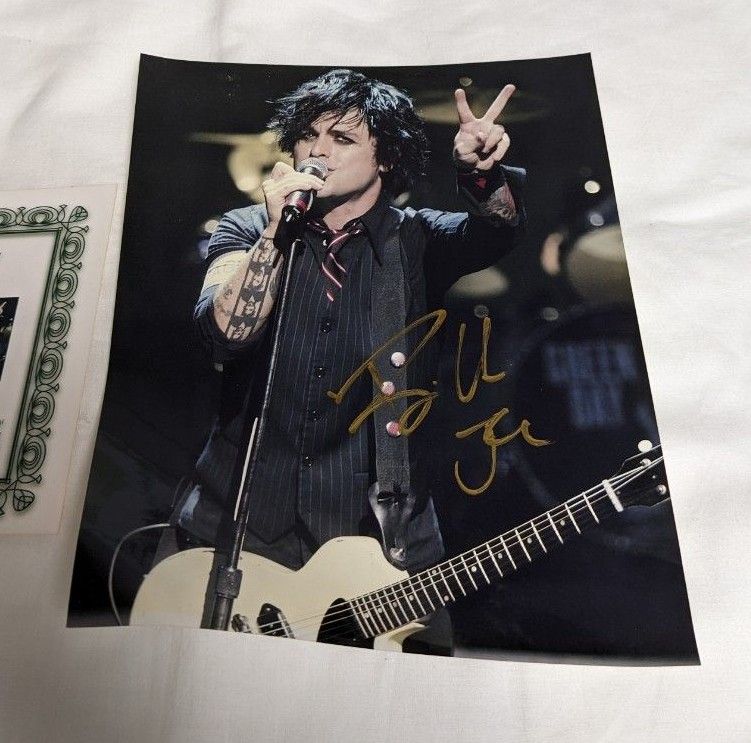 ビリー・アームストロング直筆サイン入り2Lサイズ写真 グリーン・ディ