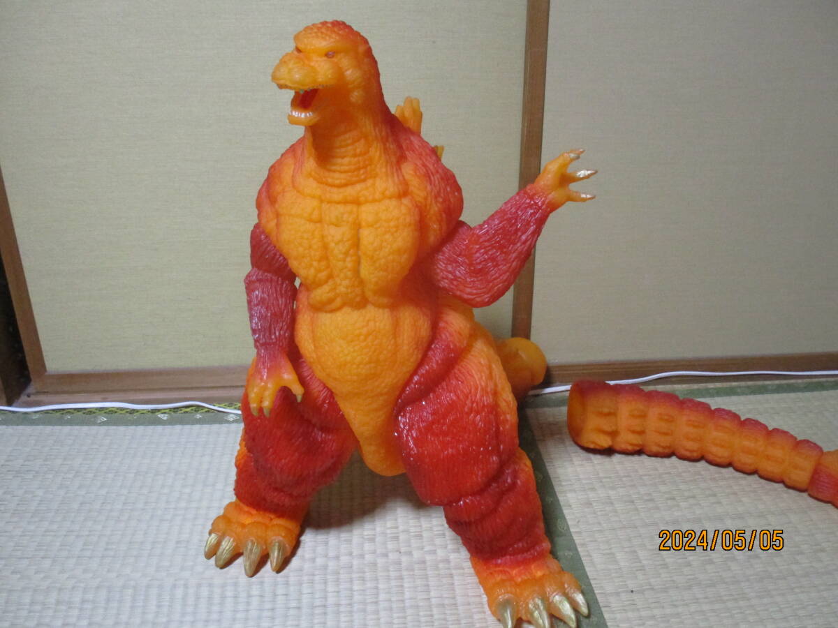 ゴジラ 愛蔵版 1994年バンダイ 超大級 全高約60㎝ 全長約120㎝