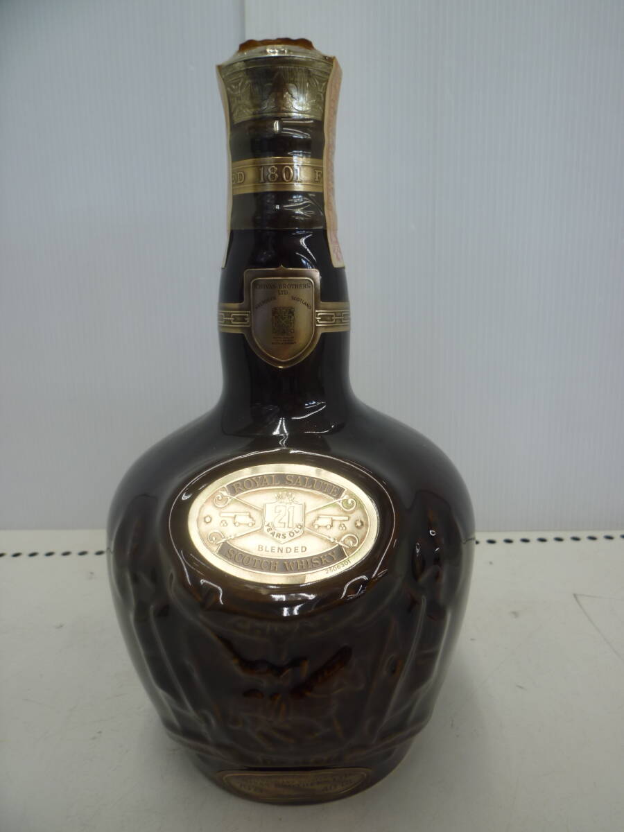 未開栓』CHIVAS/シーバス ロイヤルサルート21年 茶陶器ボトル 700ml/40