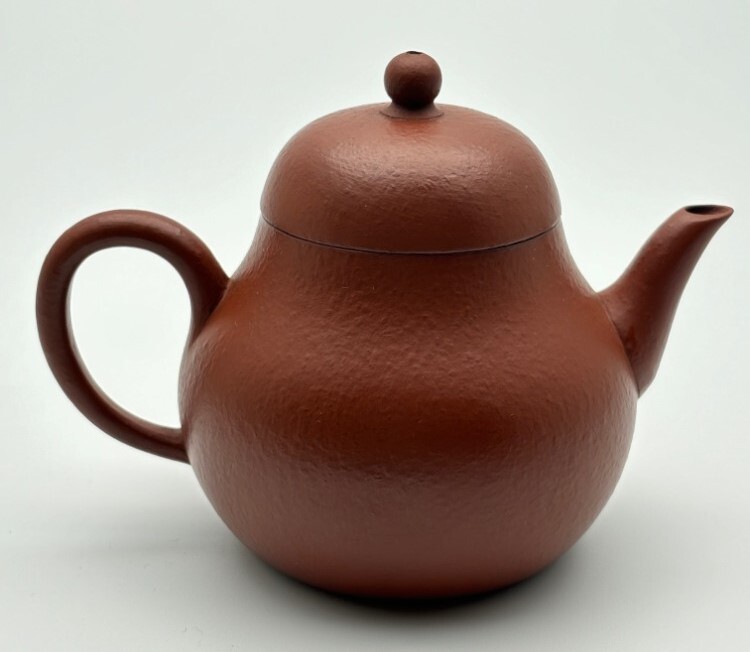 中国古美術 紫砂壺 六方壺 梅蘭竹菊刻紋 底款:徐漢棠 原鉱紫泥 茶壺