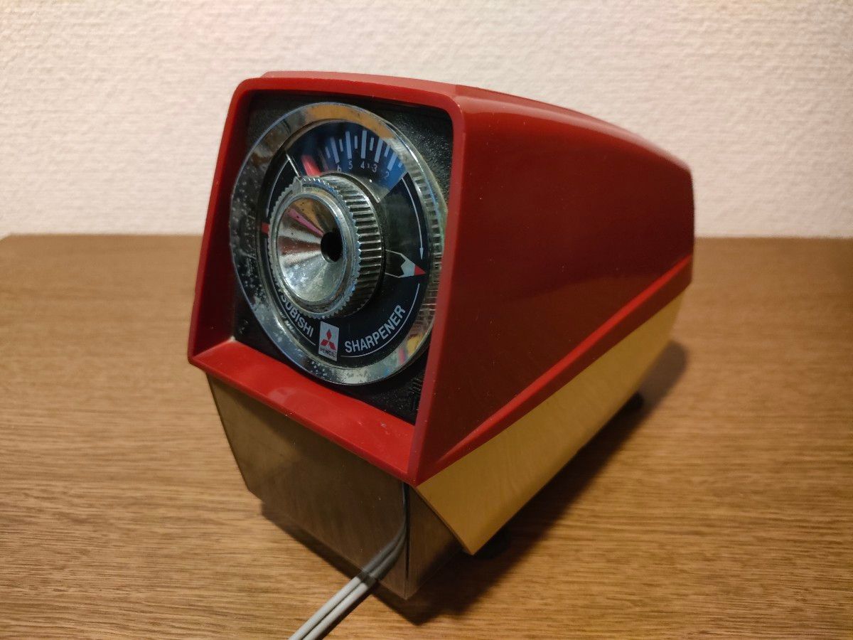 三菱 電動シャープナー KE-10 電動鉛筆削り器 未使用 三菱電動シャープ