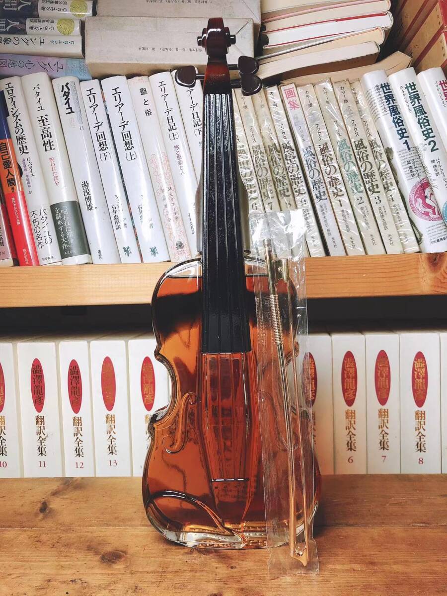 サントリー ウイスキー ローヤル ROYAL バイオリン型ボトル