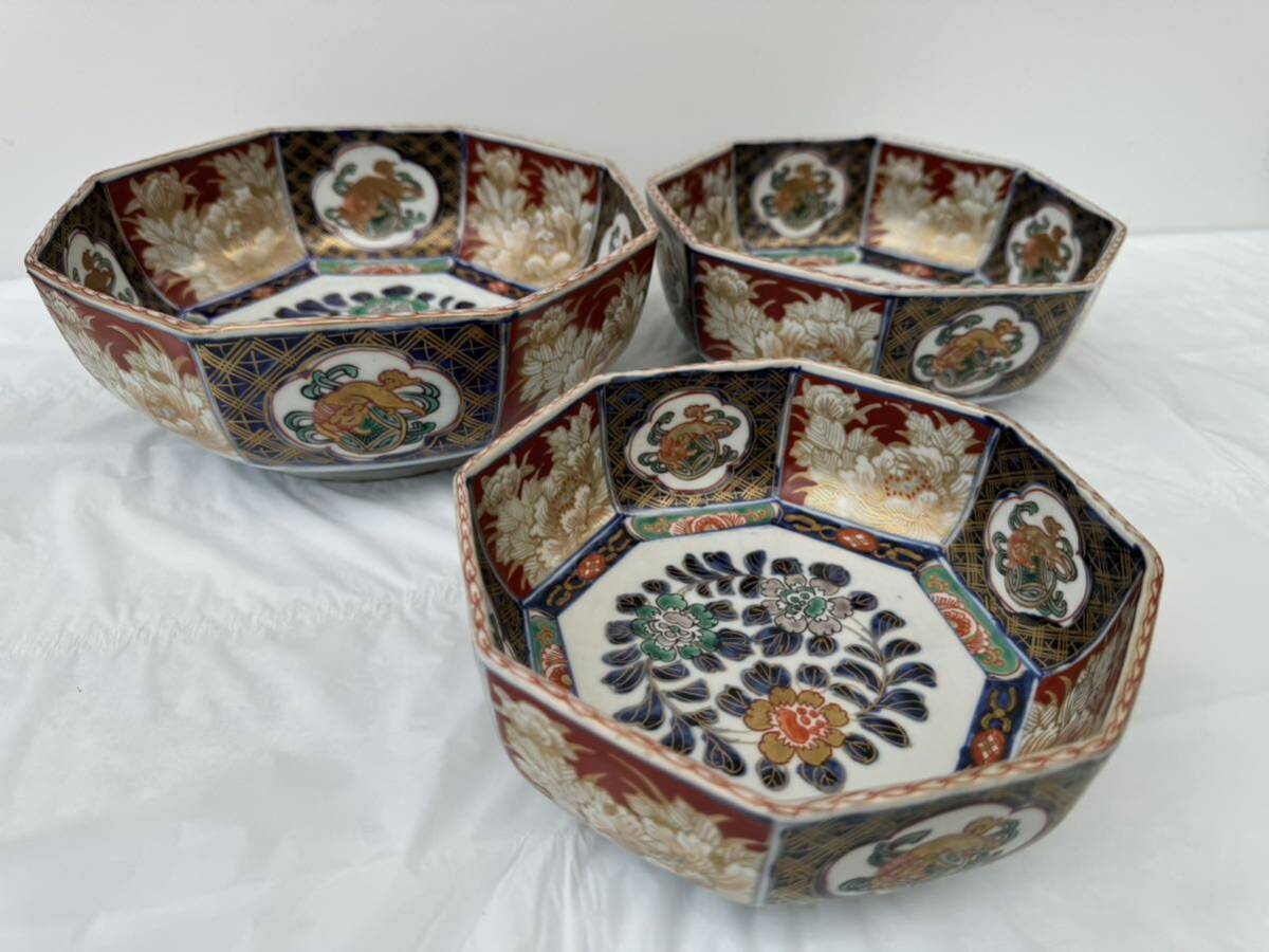 古伊万里 色絵金彩 獅子 牡丹文 八角皿（直径約大22.5cm、中20cm、