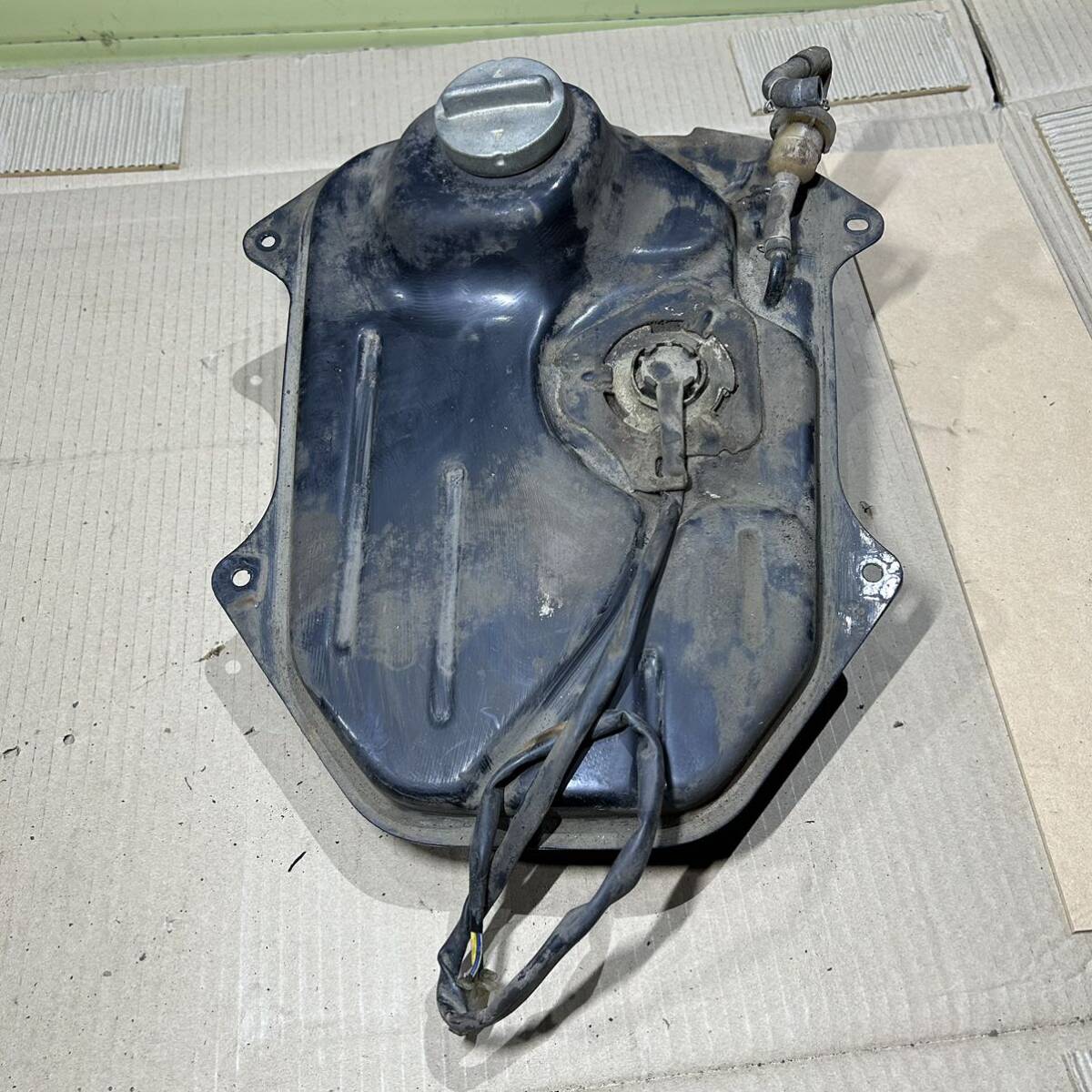 HONDA DIO AF27 AF28 純正ガソリンタンク 内錆無し燃料タンク｜Yahoo