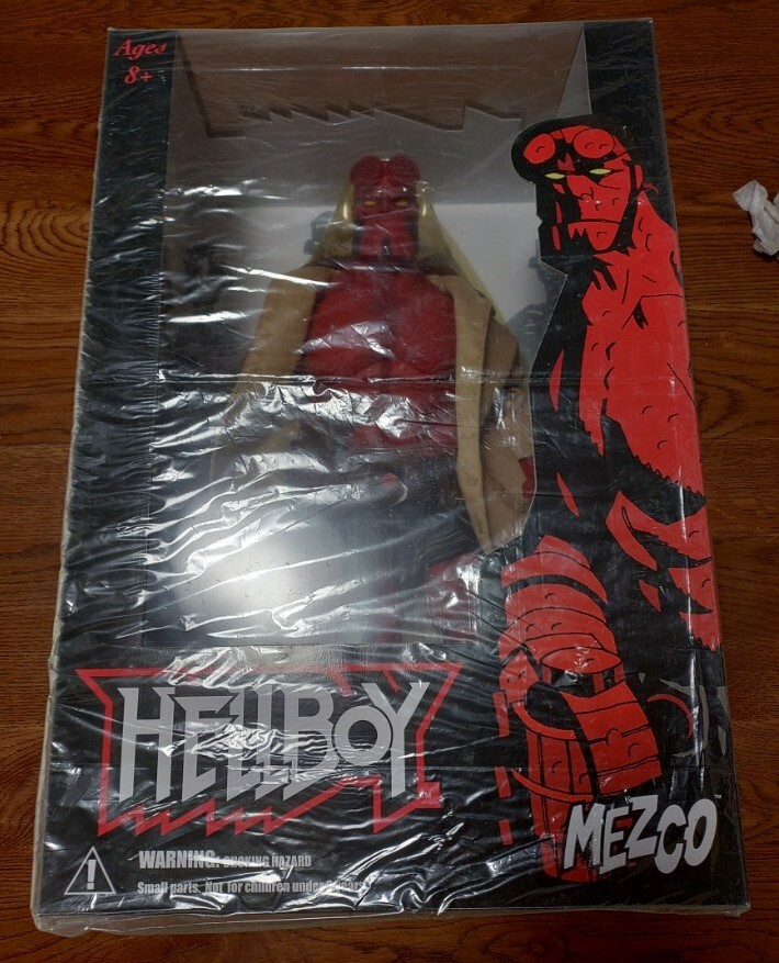 □ヘルボーイ HELLBOY【18inch 大型フィギュア】未開封品