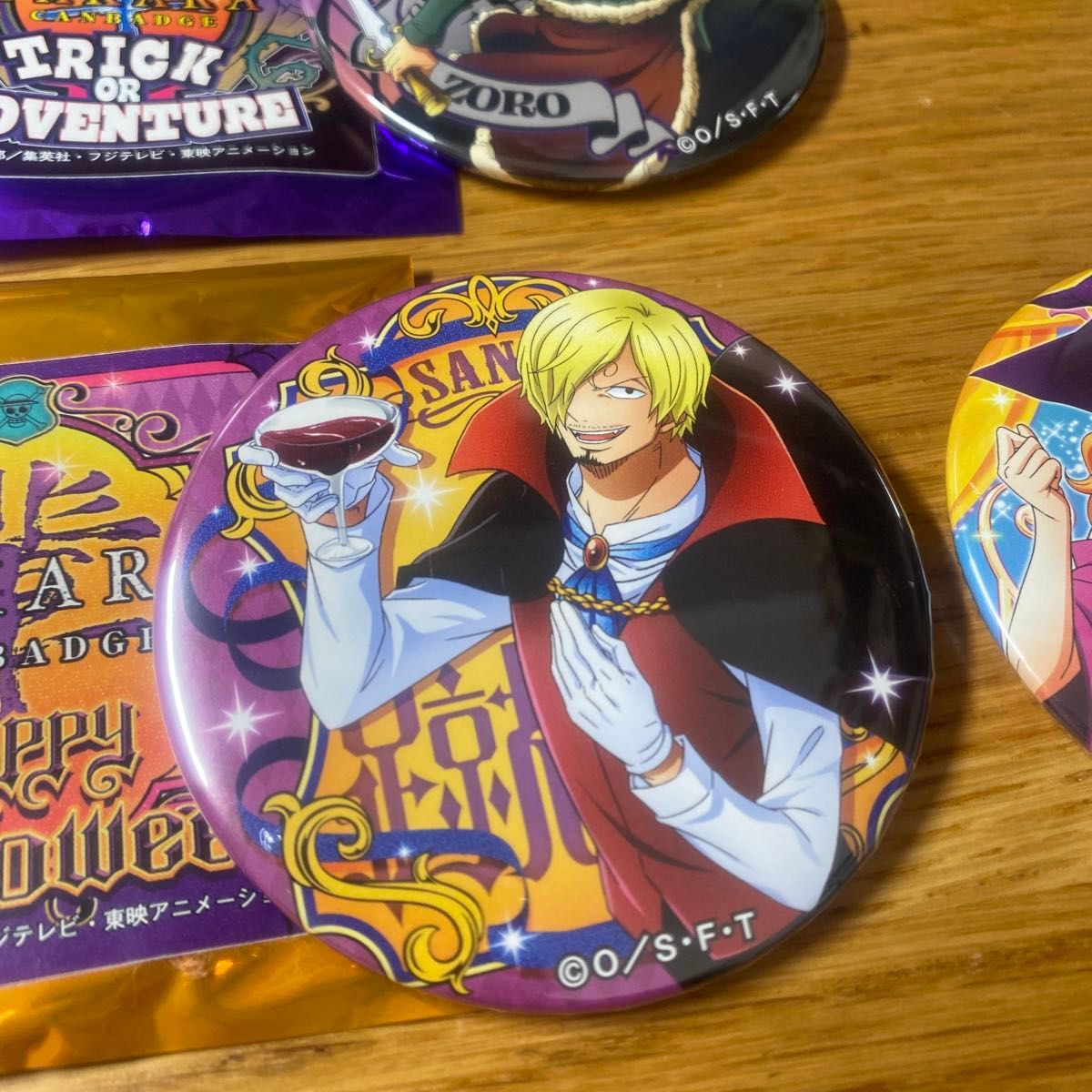 ONEPIECE 海賊袋 輩缶バッジ ゾロ サンジ ONEPIECE 海賊袋 輩缶バッジ