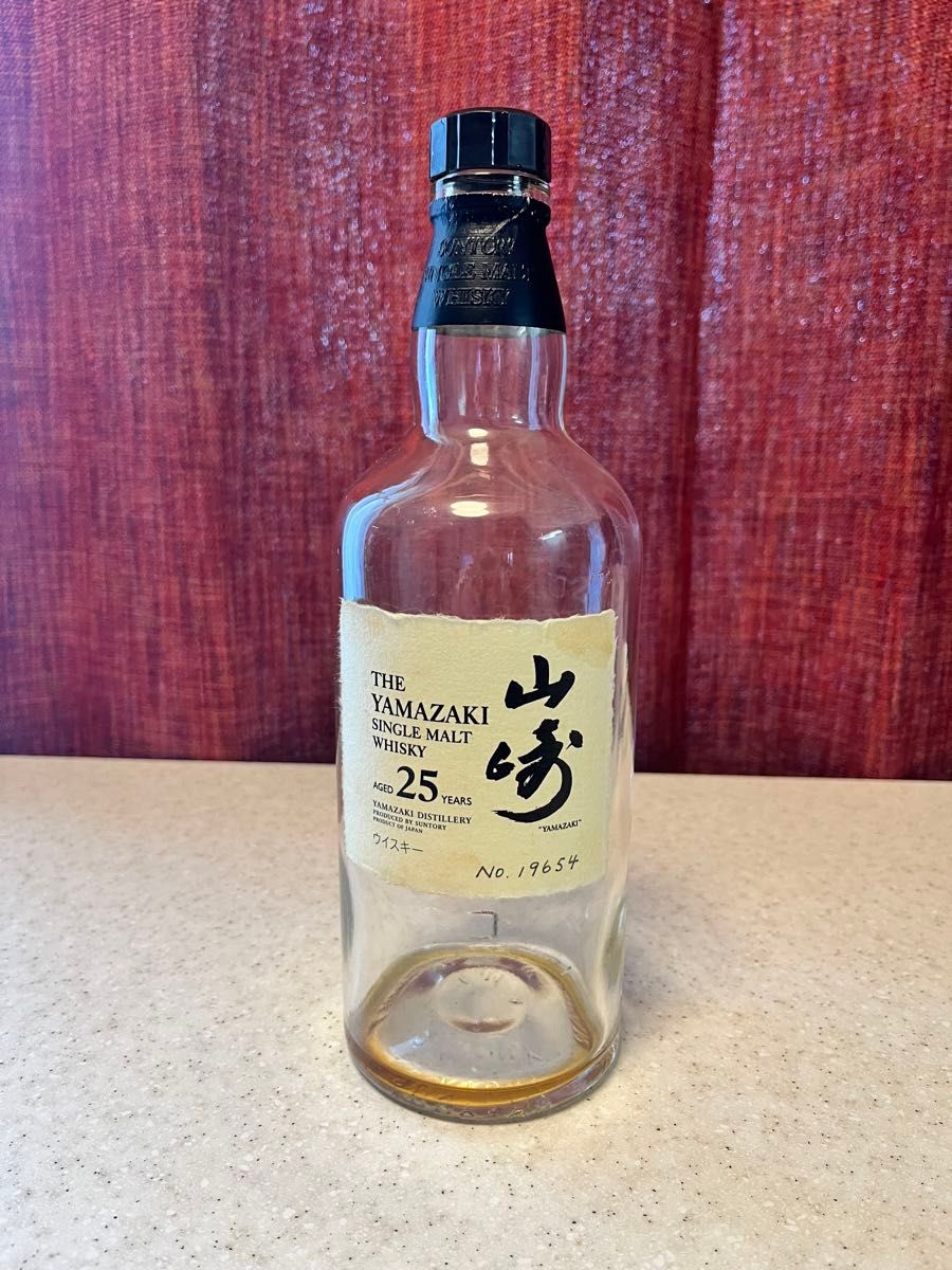 山崎 25年 シングルモルトウイスキー 空瓶 山崎 25年 シングルモルト