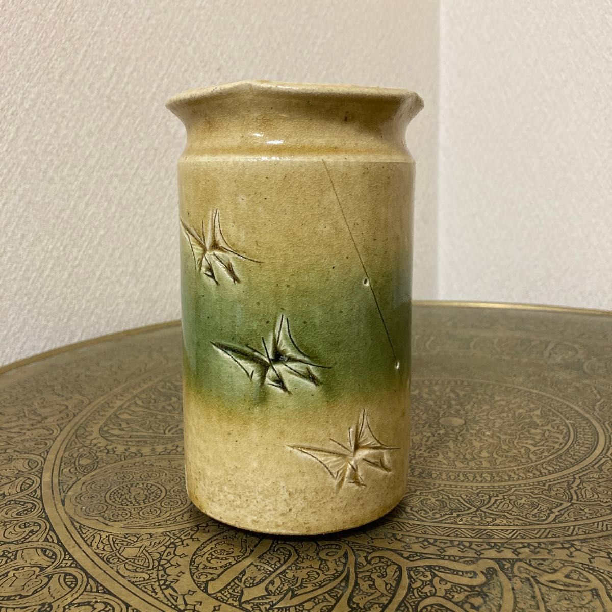 瀬戸赤津 背戸窯 加藤釥 黄瀬戸蝶文花入 茶道具 花瓶 一輪挿し 未