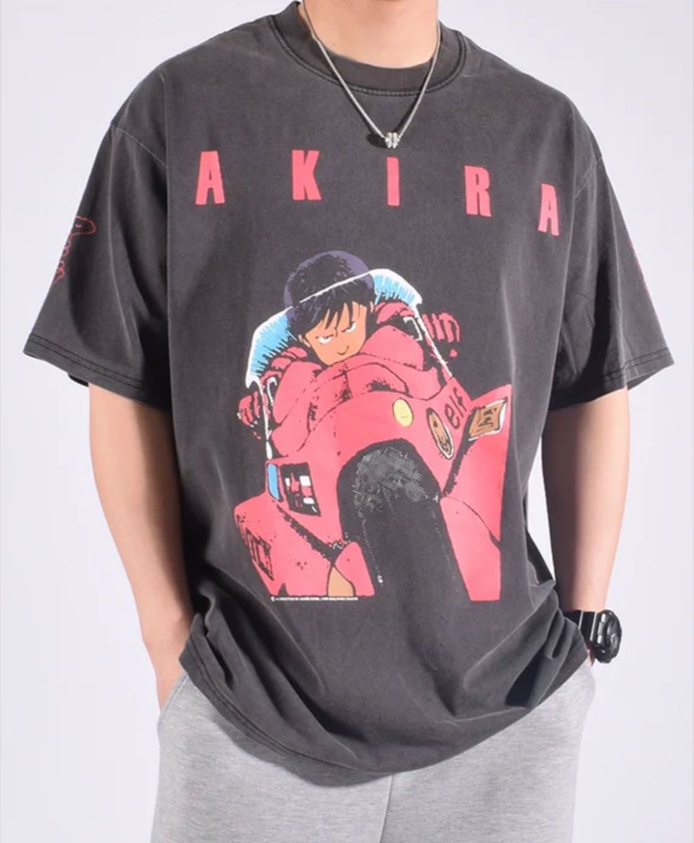 AKIRA Tシャツ XLサイズ 映画 ゲーム 大友克洋 AKIRA Tシャツ XLサイズ
