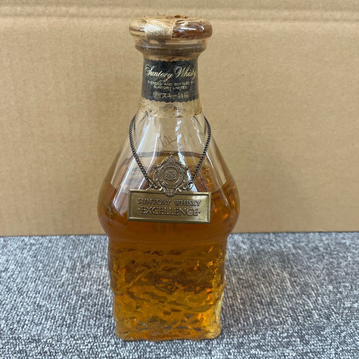 サントリーウイスキーエクセレンス特級 未飲品 古酒 【公式通販】