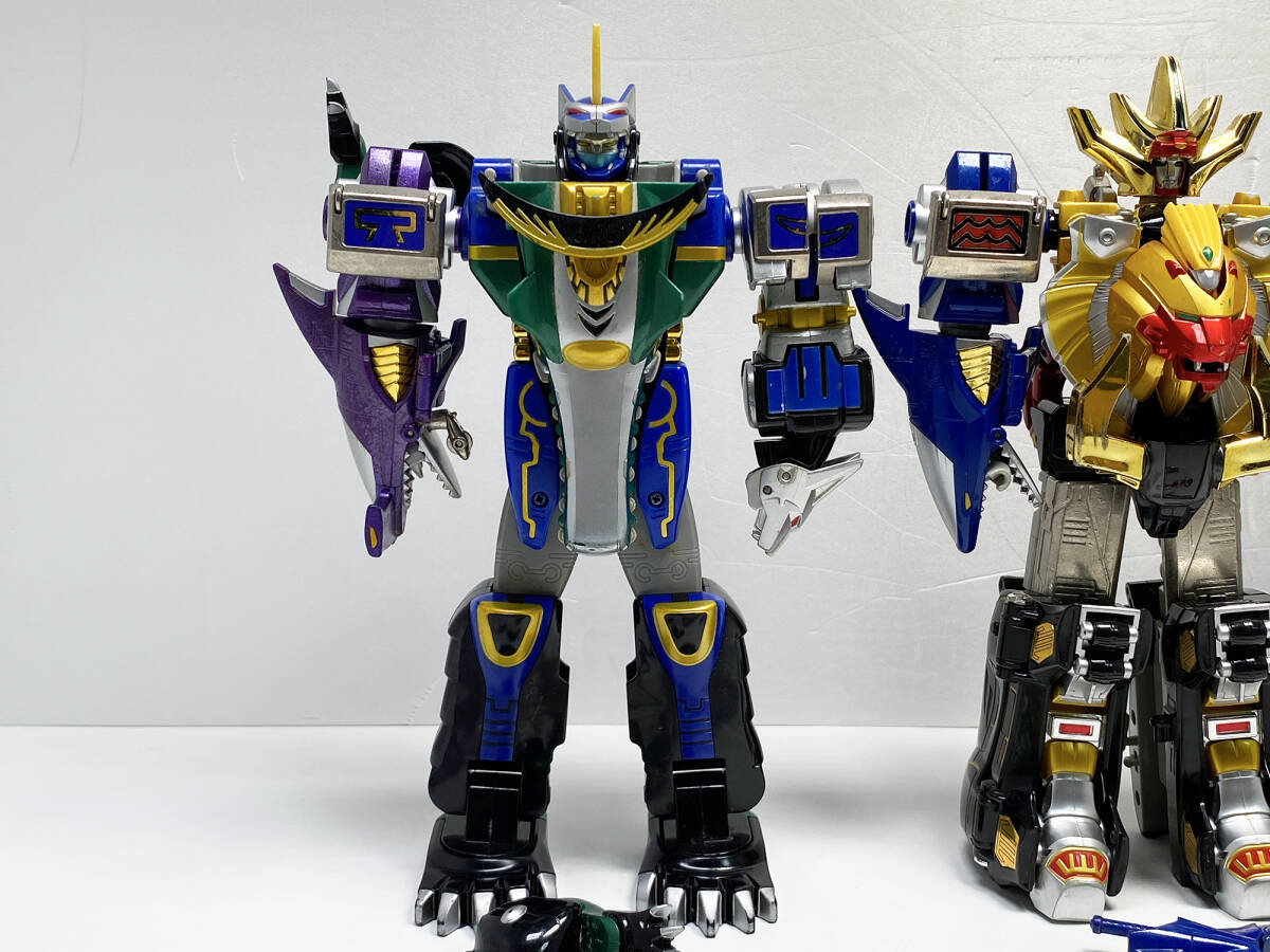 ジャンク】バンダイ DX超合金 百獣戦隊ガオレンジャー 百獣合体