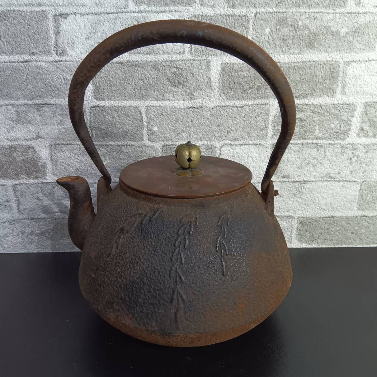 茶道具龍文堂造 鉄瓶時代物