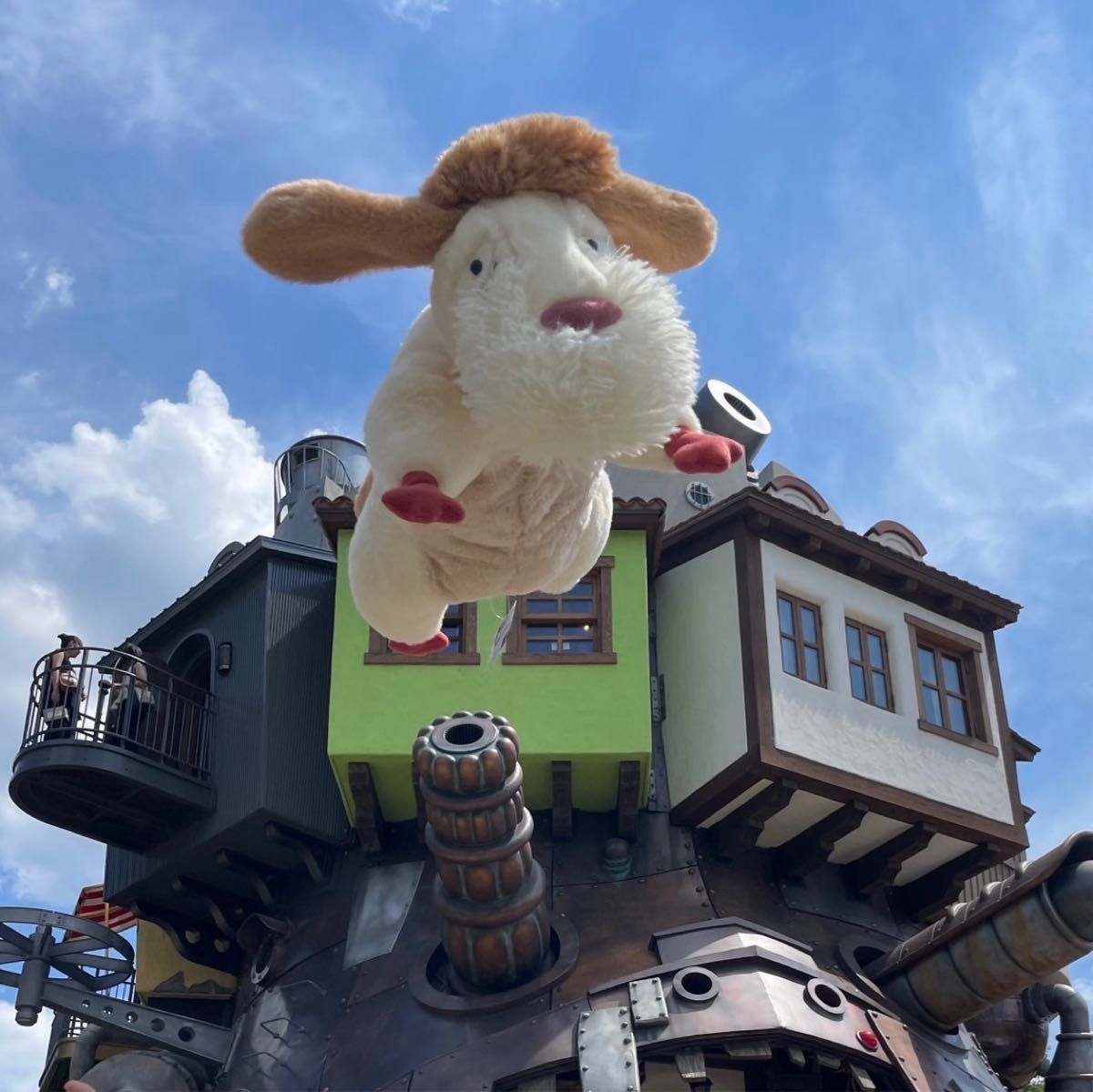 新品タグ付】ジブリパーク 魔女の谷限定 ヒン 特大ぬいぐるみ ジブリ