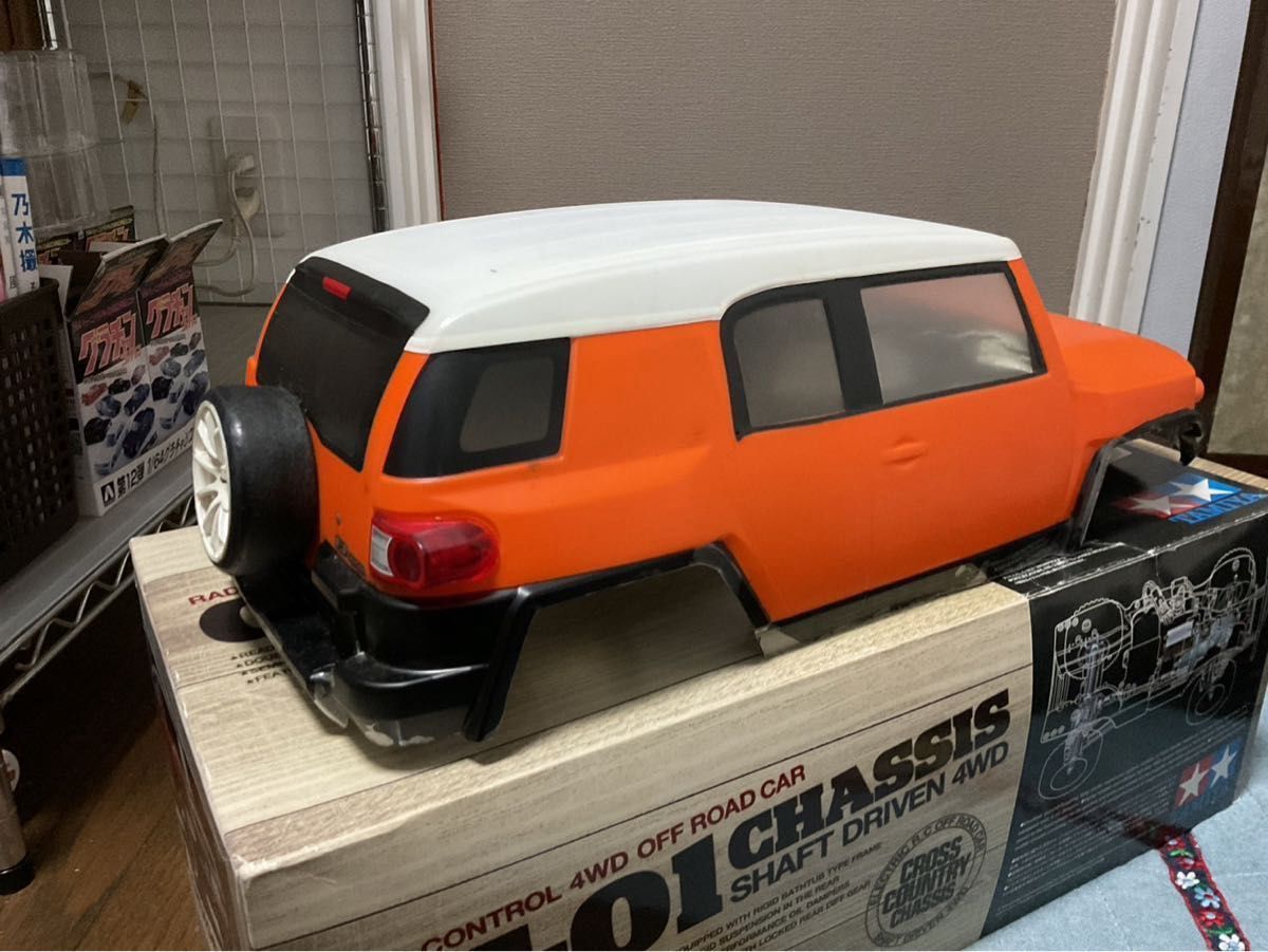 TOYOTA FJ CRUISER ラジコン1/10 TAMIYA CC-01 美品 タミヤRCカーCC-01