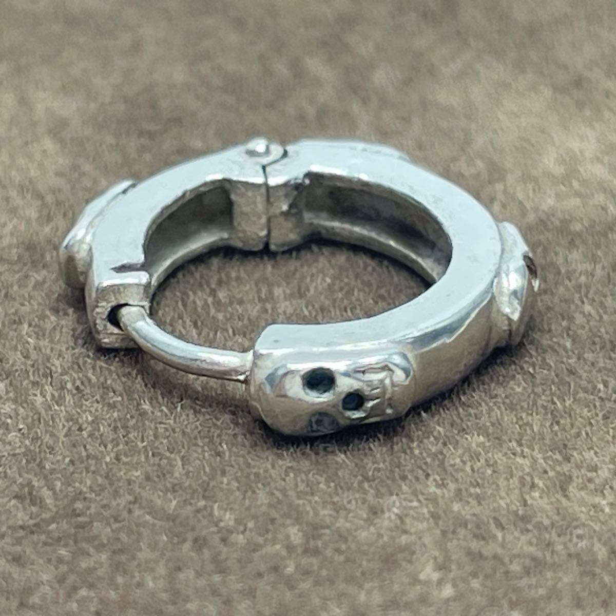 ⚫︎レア⚫︎ローリーロドキン スカルピアス YG 希少 ローリーロドキン