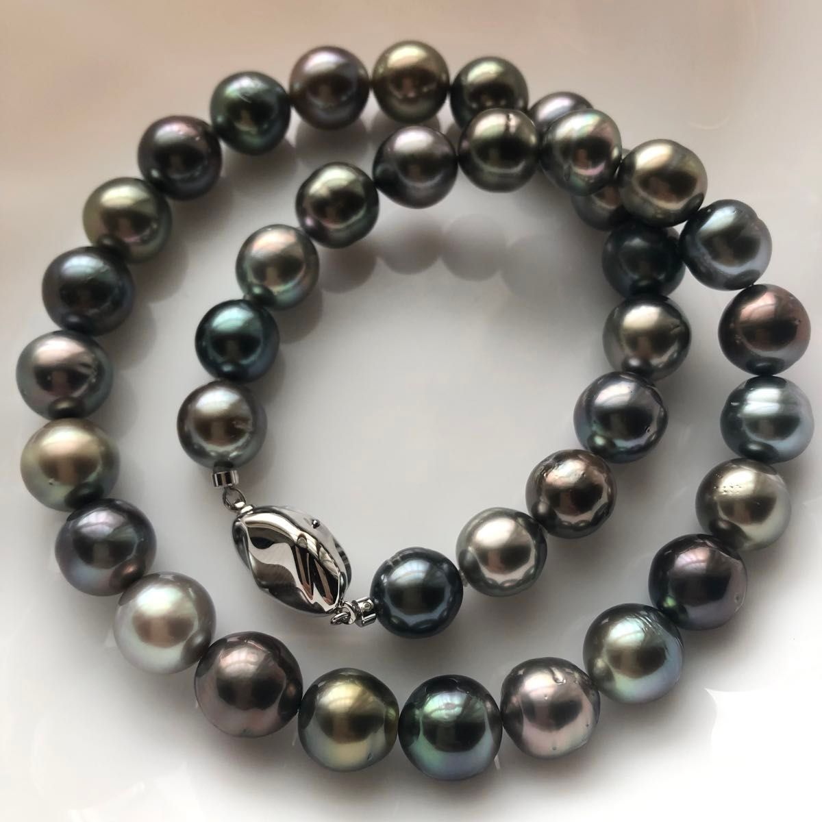 黒蝶真珠 ネックレス マルチカラー セミラウンド ドロップ バロック