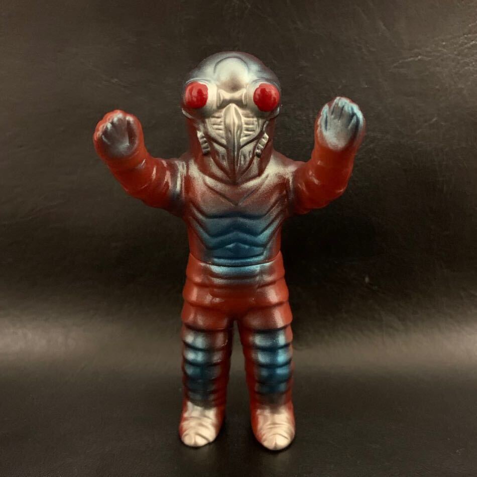 セミ人間 M1号 ソフビ 約22㎝