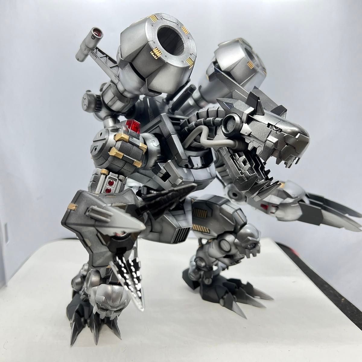 デジモン ムゲンドラモン 全塗装完成品 プラモデル｜Yahoo!フリマ（旧