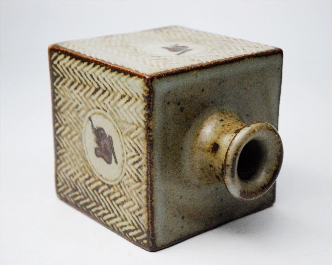 人間国宝 島岡達三 地釉縄文 象嵌方壷 徳利 共布 共箱