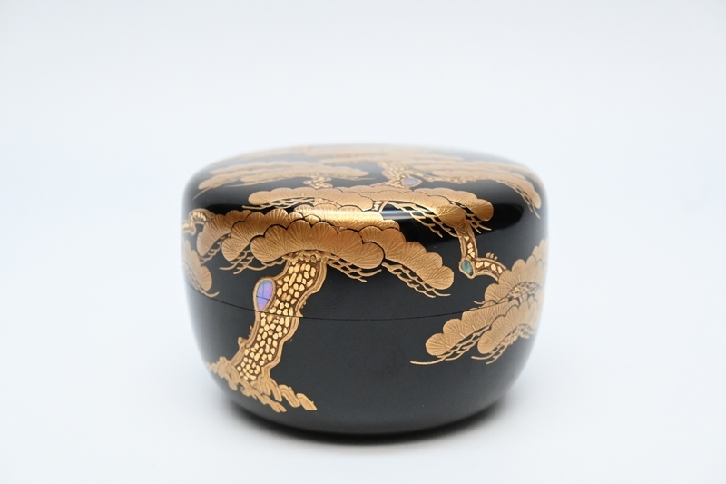 一后一兆□輪島塗巨匠 [いちご いっちょう] 平棗 蒔絵[老松] 鵬雲斎書