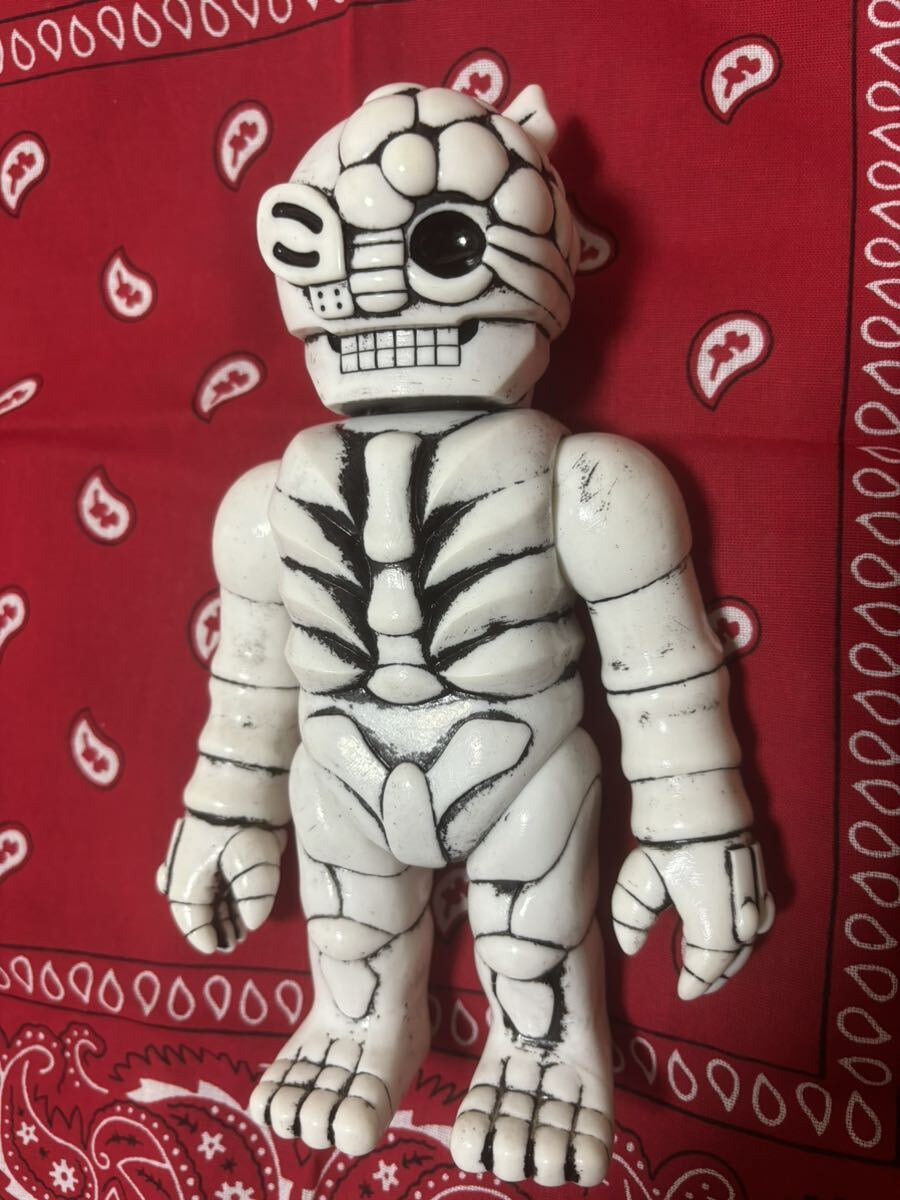 Yahoo!オークション - REALHEAD リアルヘッド ソフビ ドクロマニオス