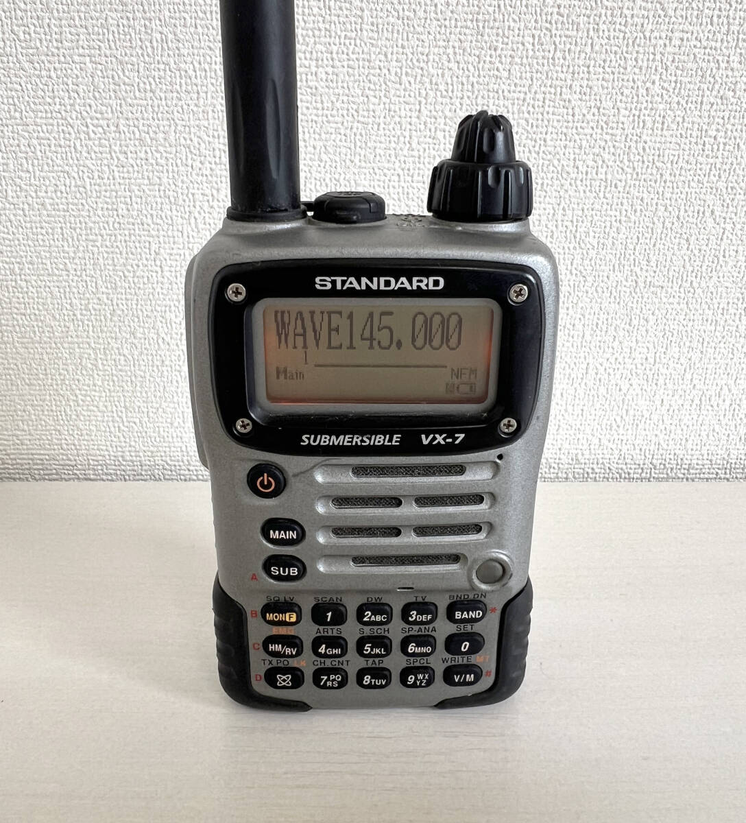 STANDARD VX-7 トランシーバー