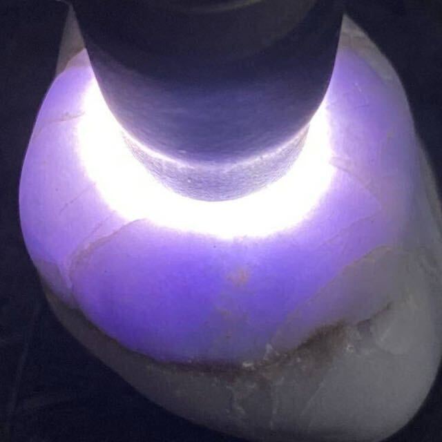 糸魚川翡翠 妖精ラベンダー 海石 紫ヒスイ ひすい 原石 綺麗な色合いの